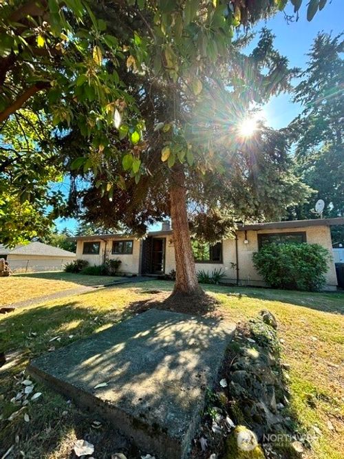 20119 14th Ave S, SeaTac, WA, 98198-3377 | Card Image