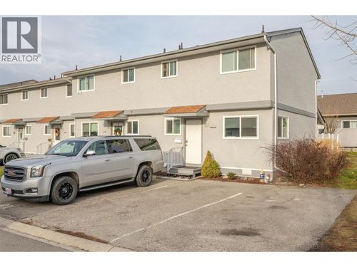 61-3099 S Main St, Penticton, BC, V2A6Y2 | Card Image