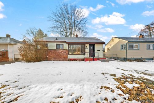 29061 Balmoral St, Garden City, MI, 48135-2183 | Card Image