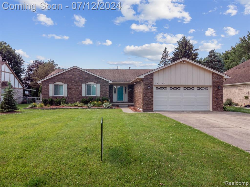 Golfview Ln, Chesterfield, MI 48047