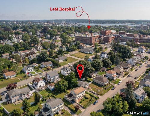 51 Dell Ave, New London, CT, 06320-3307 | Card Image