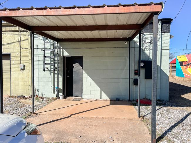 311 N Wall St, Home with 0 bedrooms, 0 bathrooms and null parking in Iowa Park TX | Image 4