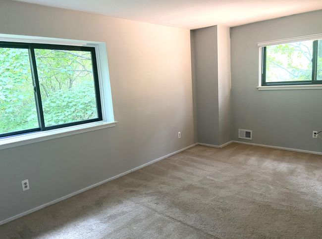 2165 Pauline Ct, Condo with 2 bedrooms, 2 bathrooms and null parking in Ann Arbor MI | Image 14