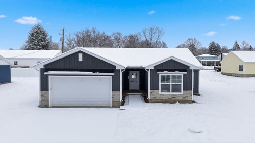 13062 Cedar Rd Ne, Thornville, OH, 43076-9194 | Card Image