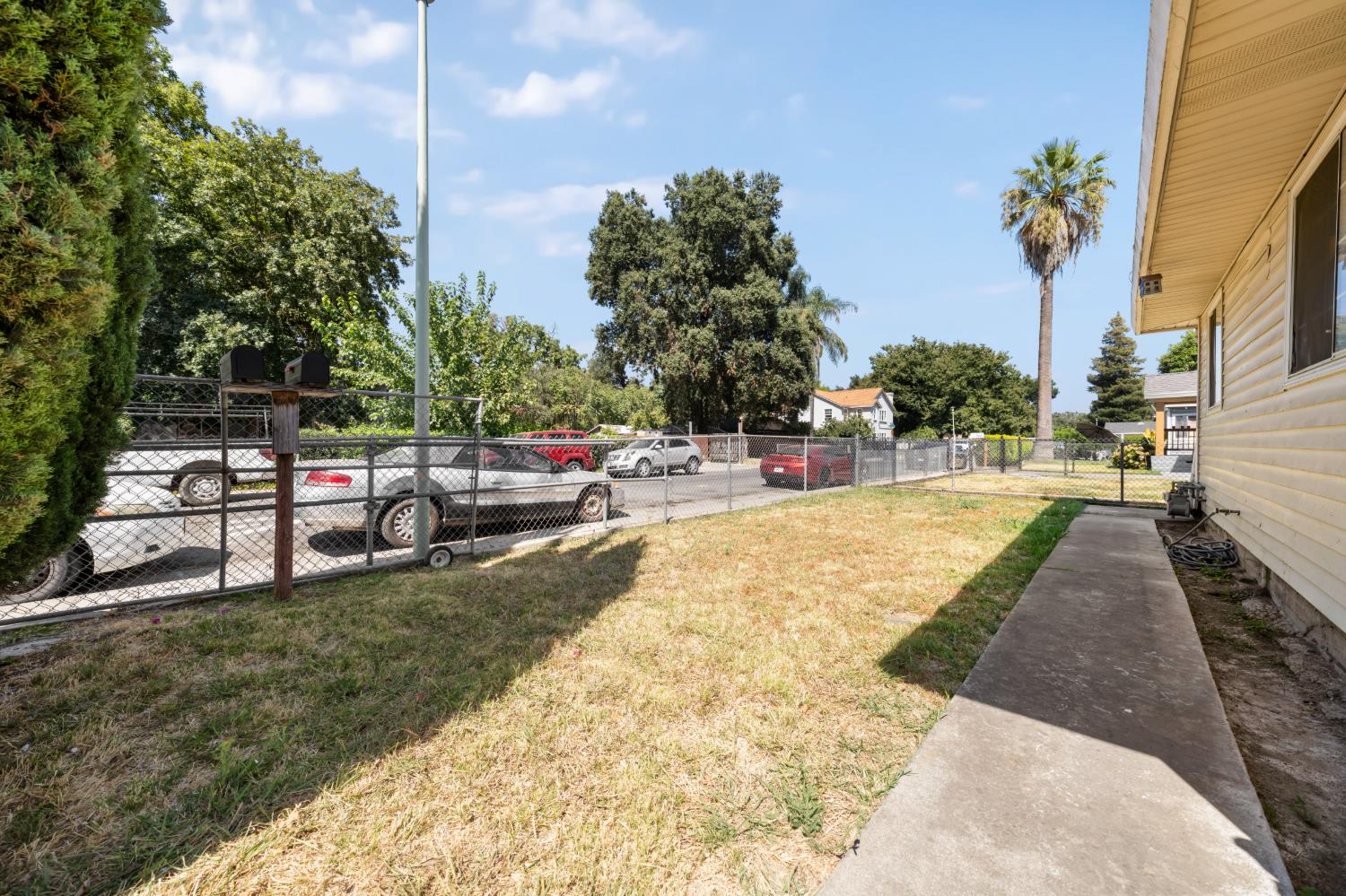 Residential Income in Sacramento 4