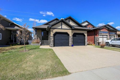 146 Sutherland Close, Red Deer, AB, T4R0L5 | Card Image