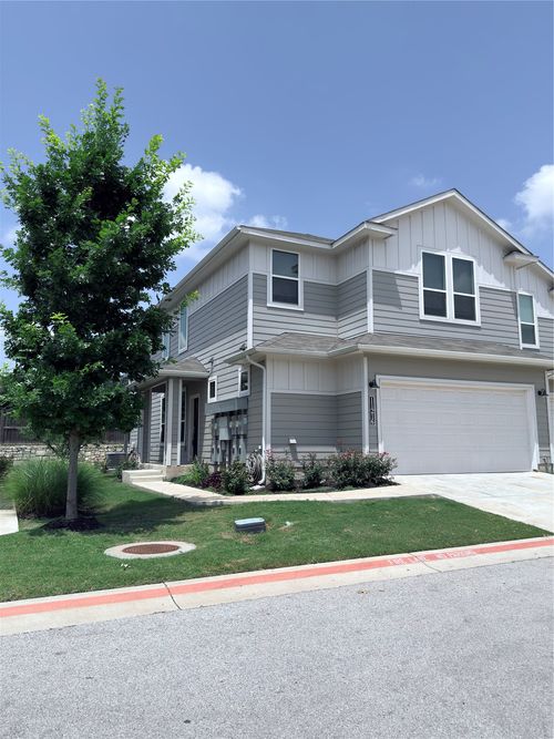 11216 Gadsen Ln, Austin, TX, 78754-1504 | Card Image