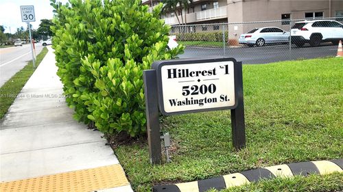 apt-302-5200 Washington St, Hollywood, FL, 33021-7797 | Card Image