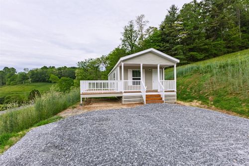33 Ridge Crest Lane Road, Cullowhee, NC, 28723 | Card Image