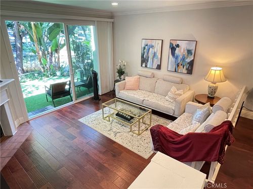 249 Pineview, Irvine, CA, 92620-1925 | Card Image