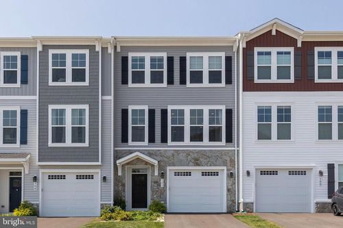 102 Phacelia Way, LAKE FREDERICK, VA, 22630-2383 | Card Image