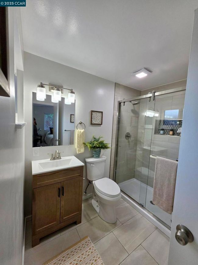 2011 Espanola Dr, House other with 3 bedrooms, 2 bathrooms and 2 parking in San Pablo CA | Image 15
