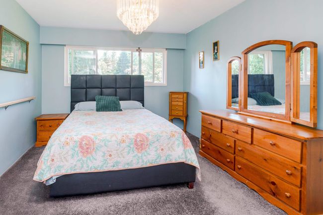 12730 226 St, House other with 3 bedrooms, 1 bathrooms and 4 parking in Maple Ridge BC | Image 22