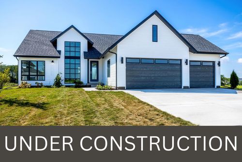 6 Viola Dr, Le Claire, IA, 52753-9784 | Card Image