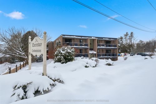 202-74 The Queensway S, Keswick, ON, L4P1Z3 | Card Image
