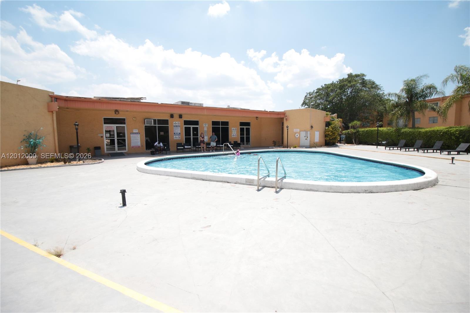 Residential in Deerfield Beach 2