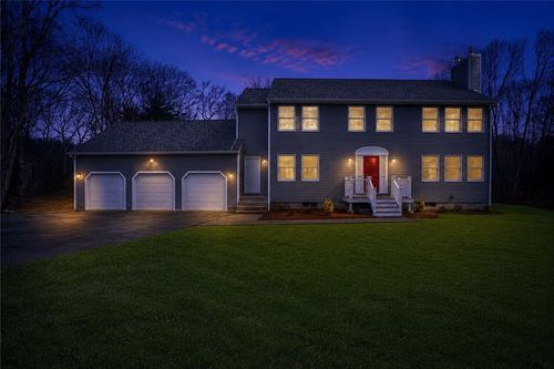 295 Frenchtown Rd, East Greenwich, RI, 02818-1816 | Card Image