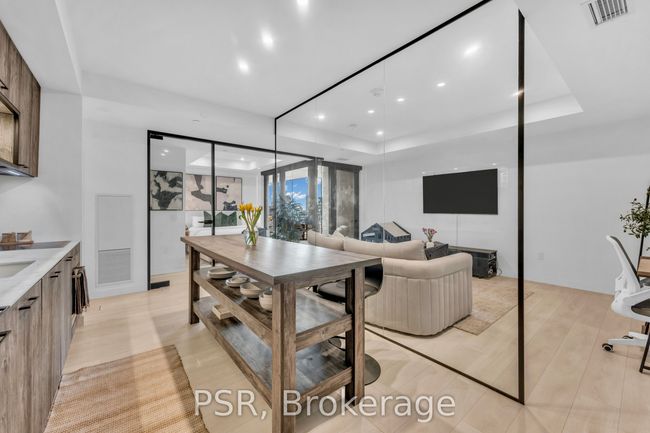 1025 - 505 Richmond St W, Condo with 1 bedrooms, 1 bathrooms and null parking in Toronto ON | Image 5