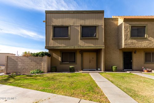 1011 E Redfield Rd, Tempe, AZ, 85283-4047 | Card Image