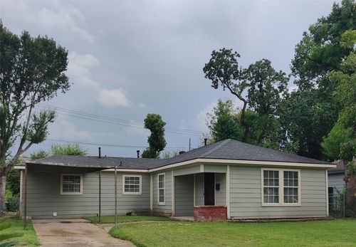 919 Oak Meadows St, Houston, TX, 77017-4835 | Card Image