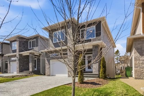 65 Tilbury Ave, Bedford, NS, B4B0Y1 | Card Image