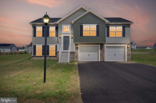 118-105 Antietam Run, HANOVER, PA, 17331 | Card Image