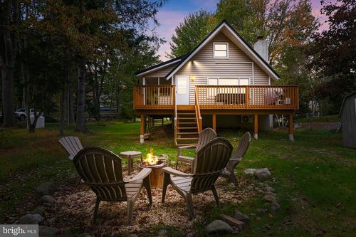 278 Trout Creek Dr, Pocono Lake, PA, 18347-8117 | Card Image