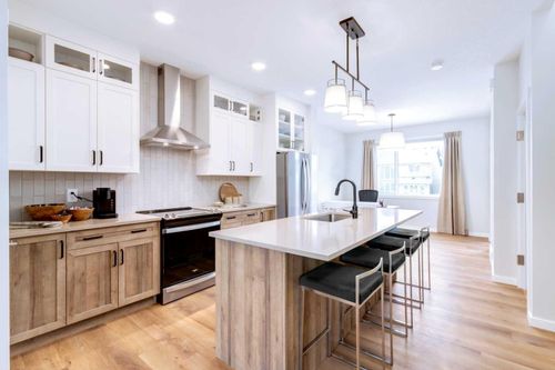 122 Lanark Gate Se, Airdrie, AB, T4A3L6 | Card Image