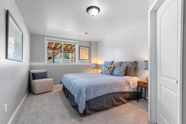 635 Pebblestone Circle, House other with 4 bedrooms, 4 bathrooms and null parking in HOBART WI | Image 34