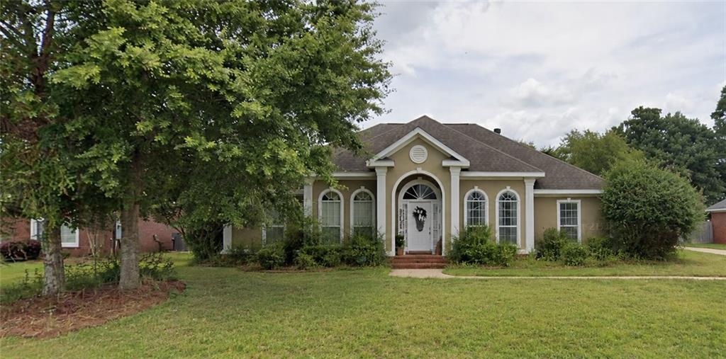 1252 Dominion Dr W, Pending in Mobile - eXp Realty