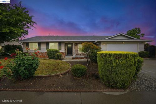 311 Huntington Dr, Antioch, CA, 94509 | Card Image