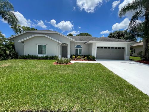 102 Greenwood Pl, Royal Palm Beach, FL, 33411-8284 | Card Image