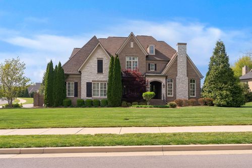 1811 Morgan Farms Way, Brentwood, TN, 37027-1422 | Card Image