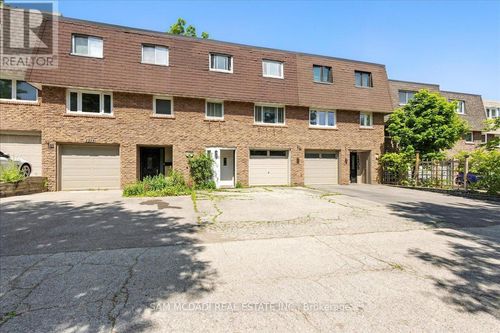 1211 8th Line, Oakville, ON, L6H2H2 | Card Image
