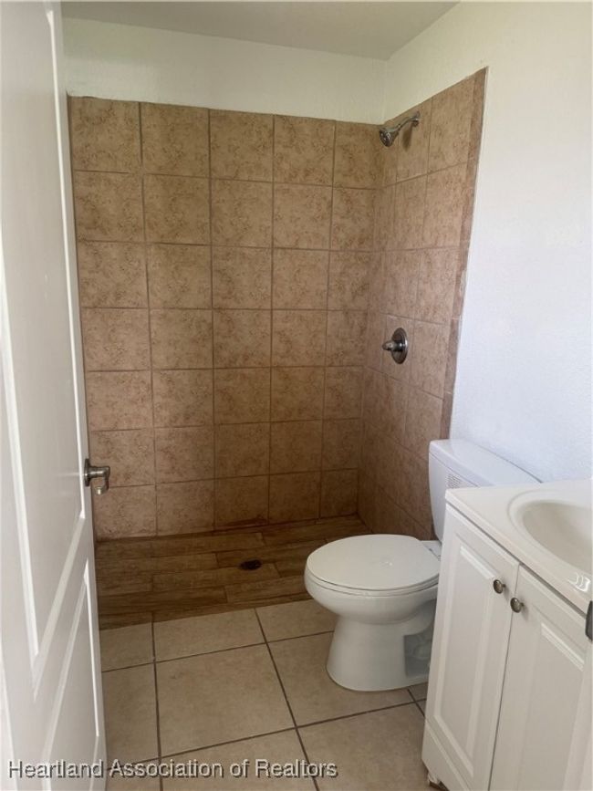 1411 Bittersweet St, House other with 3 bedrooms, 2 bathrooms and null parking in LAKE PLACID FL | Image 12