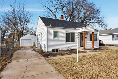 245 N Gordon St, Wichita, KS, 67203-5627 | Card Image