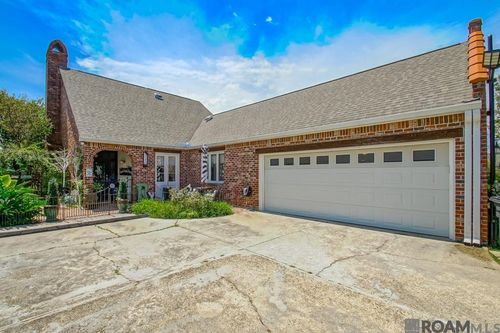 13350 S Fairview Ave, Baton Rouge, LA, 70816-1421 | Card Image