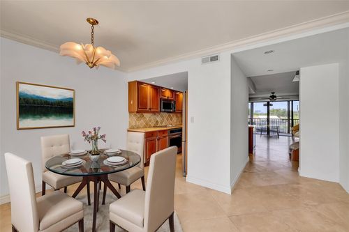 apt-97-1100 Se 5th Ct, Pompano Beach, FL, 33060-8162 | Card Image