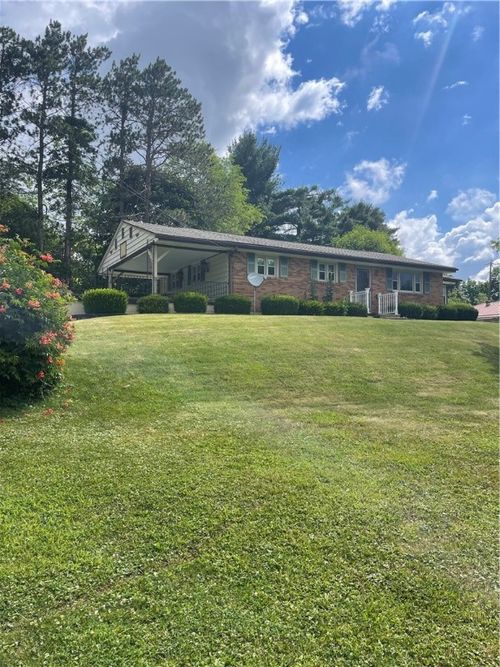 151 Plum St, Davidsville, PA, 15928-9400 | Card Image