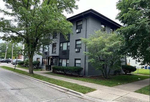 apt-5-7200 Adams St, Forest Park, IL, 60130-1956 | Card Image