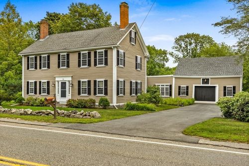 28 Spring St, Hanson, MA, 02341-1023 | Card Image