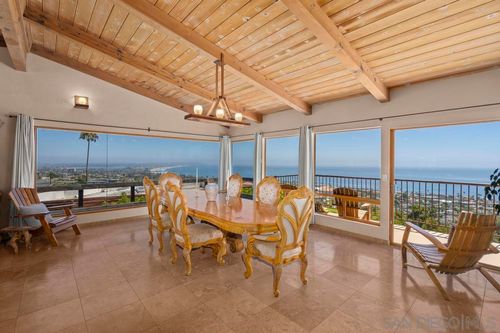 5832 La Jolla Corona Dr, La Jolla, CA, 92037-7446 | Card Image