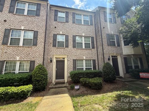 237 N Irwin Ave, Charlotte, NC, 28202-1218 | Card Image