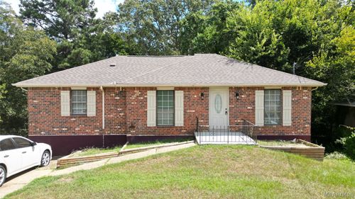 216 Woodvale Rd, Prattville, AL, 36067-2714 | Card Image