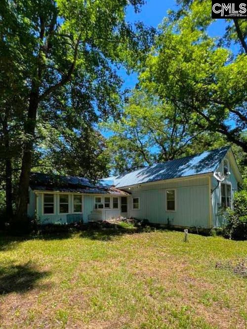 668 Harmon Rd, Hopkins, SC, 29061-8620 | Card Image
