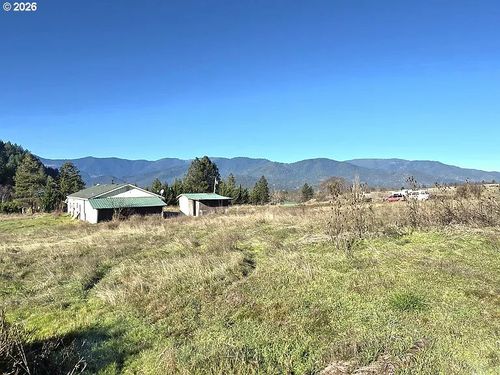 1065 Panther Gulch Rd, Williams, OR, 97544-9709 | Card Image