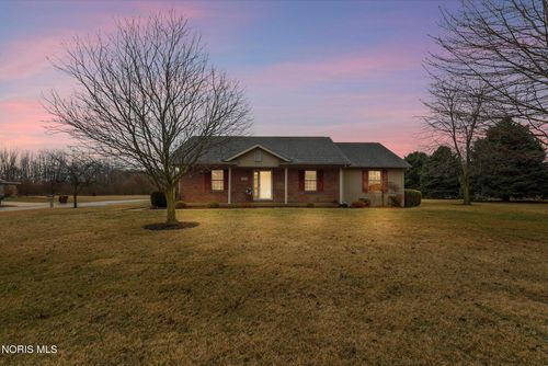 761 Marlow Dr, Liberty Center, OH, 43532-9219 | Card Image