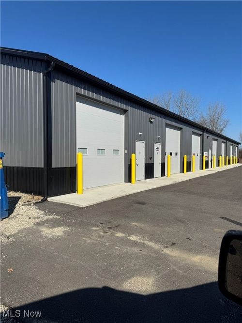 2476 Heritage Pkwy, Norton, OH, 44203-5300 | Card Image