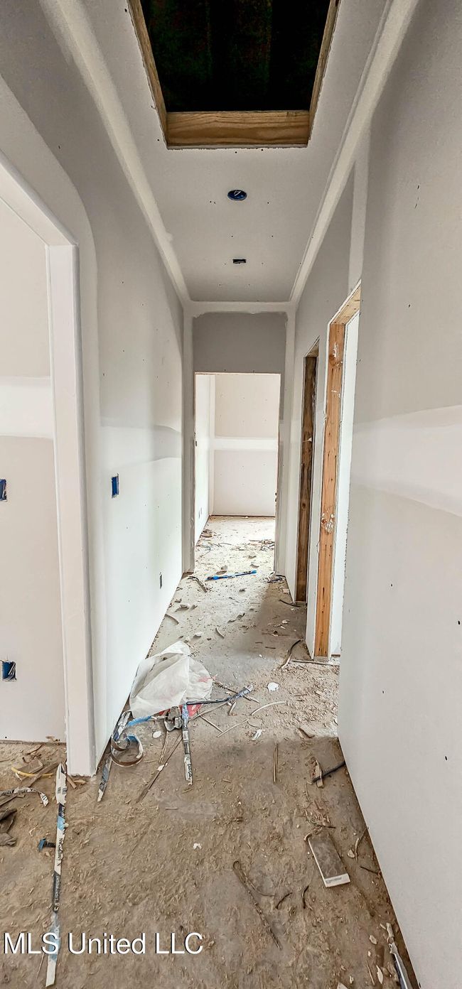 hall | Image 15