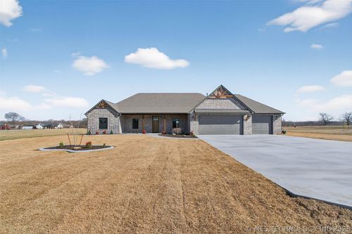 3077 S 4322, Pryor, OK, 74361-3444 | Card Image
